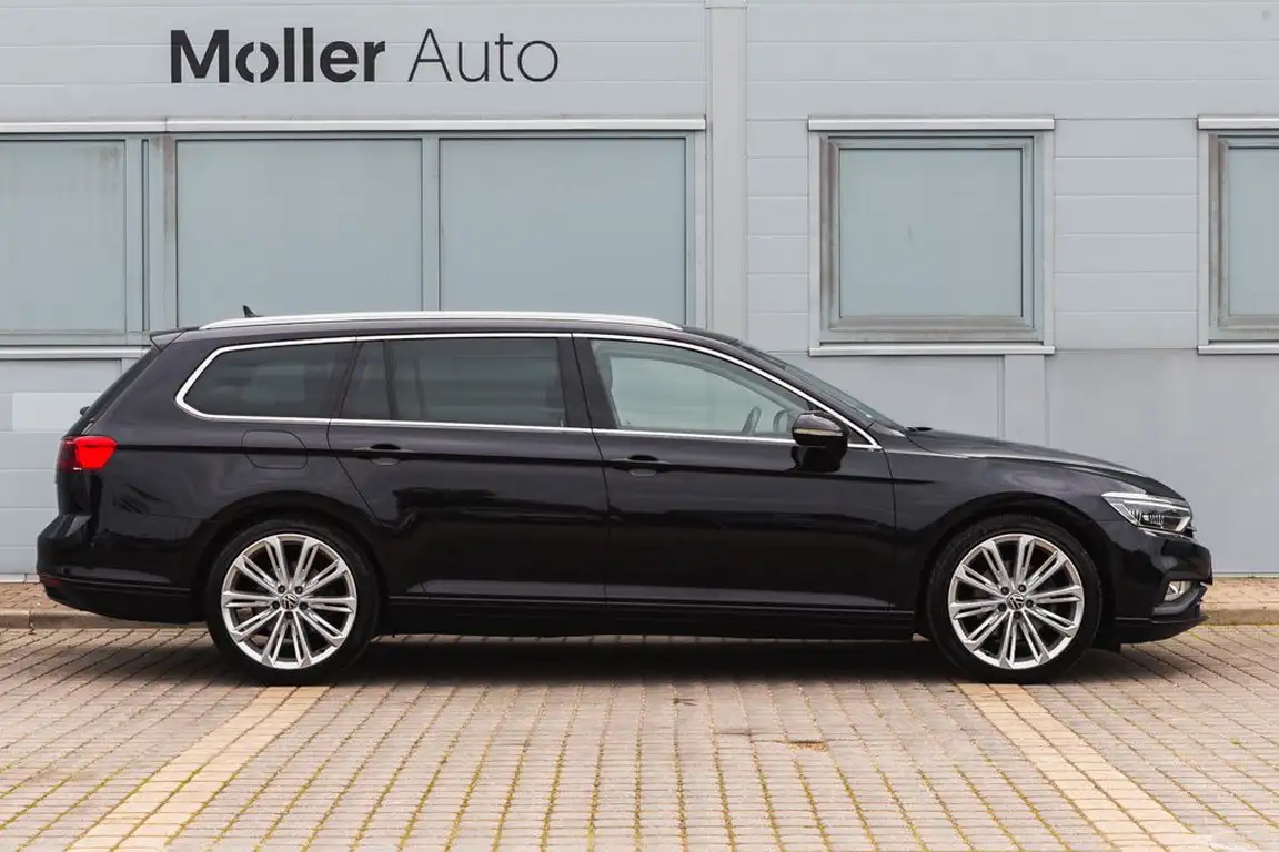 VOLKSWAGEN PASSAT