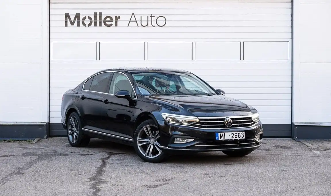 VOLKSWAGEN PASSAT