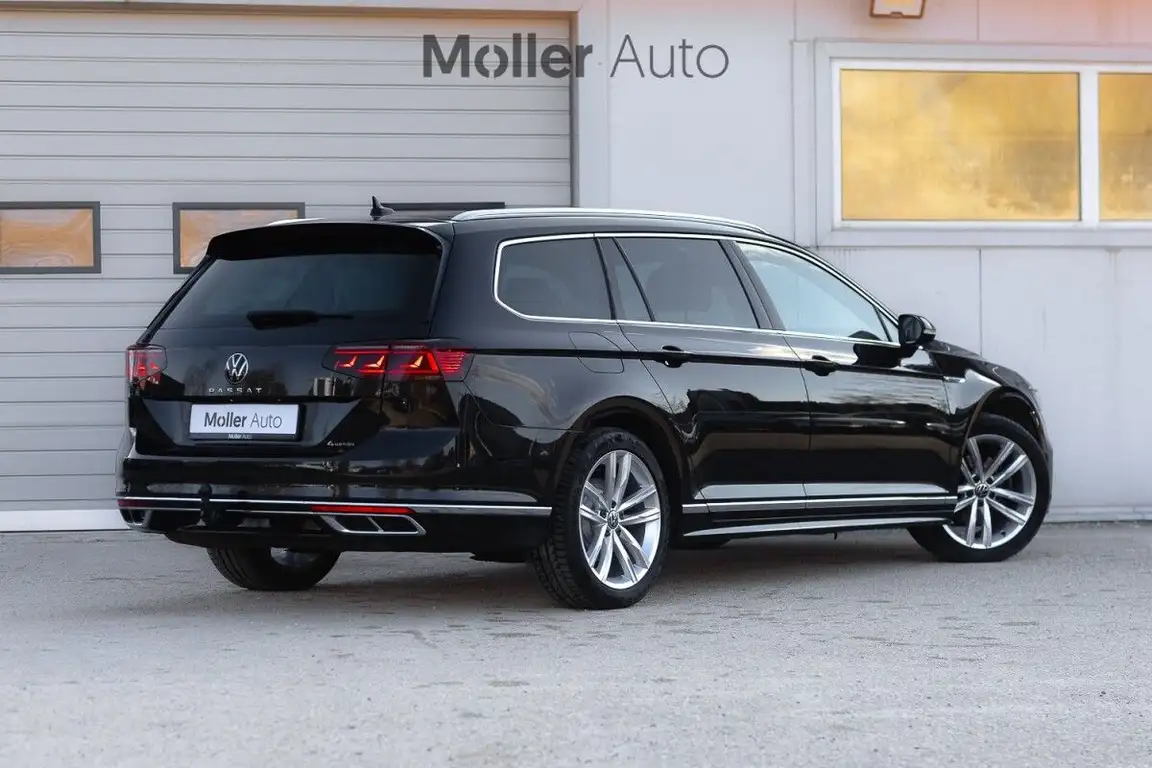 VOLKSWAGEN PASSAT