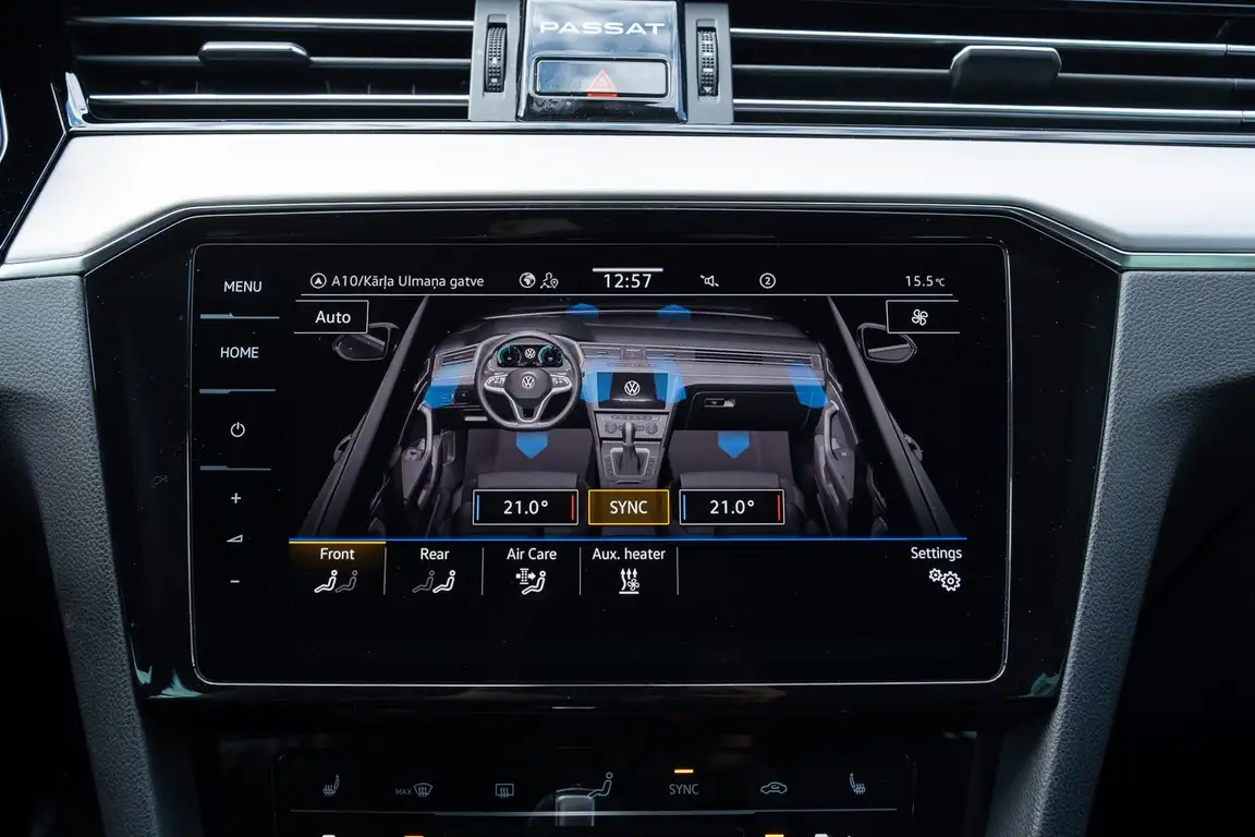 VOLKSWAGEN PASSAT