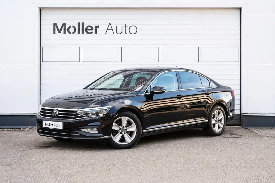 VOLKSWAGEN PASSAT