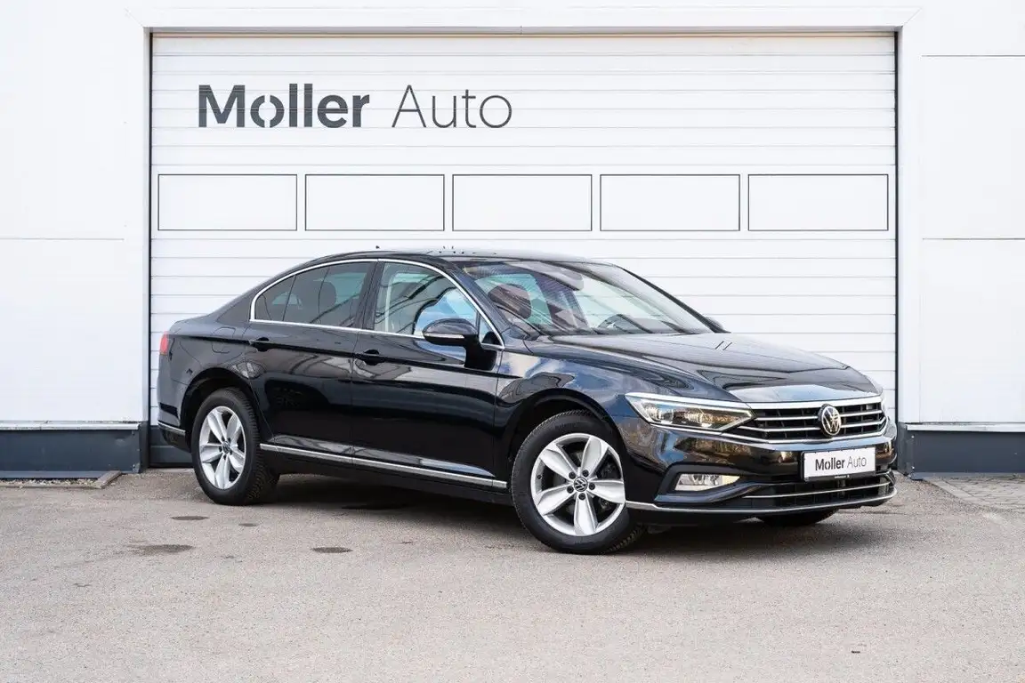 VOLKSWAGEN PASSAT