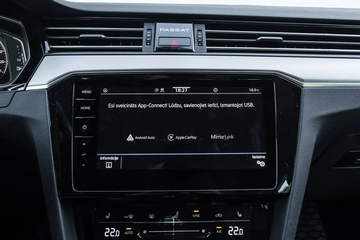 VOLKSWAGEN PASSAT