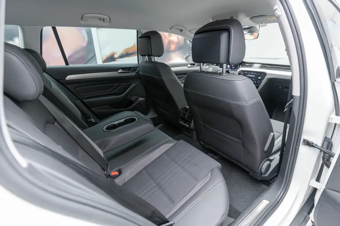 VOLKSWAGEN PASSAT ALLTRACK