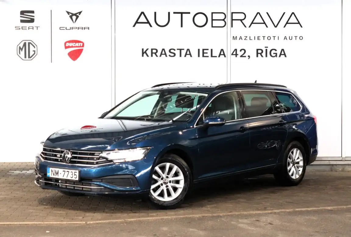 VOLKSWAGEN PASSAT