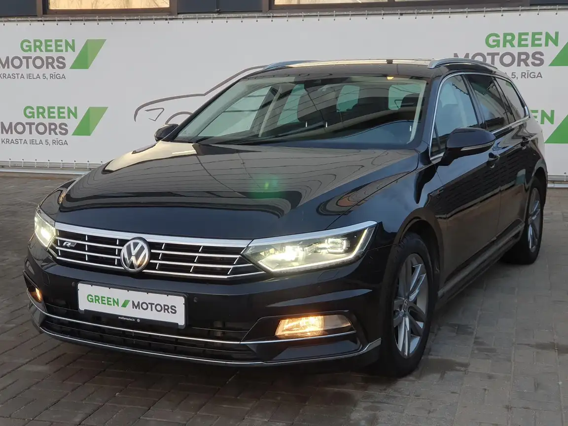 VOLKSWAGEN PASSAT