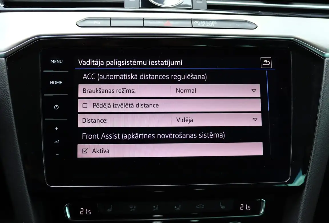 VOLKSWAGEN PASSAT