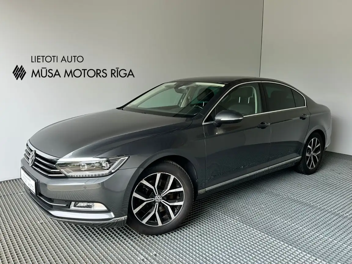 VOLKSWAGEN PASSAT