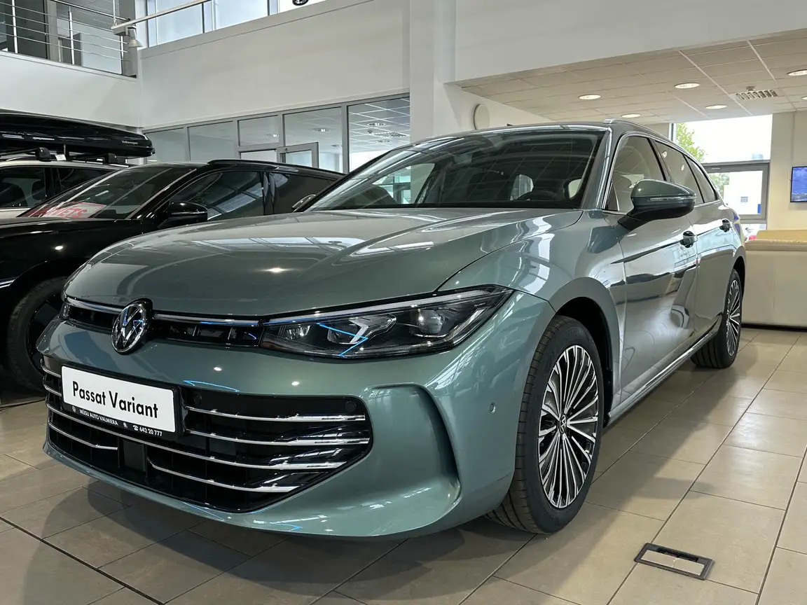 VOLKSWAGEN PASSAT