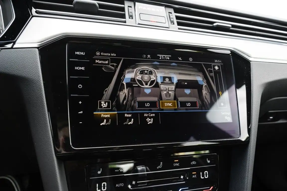 VOLKSWAGEN PASSAT