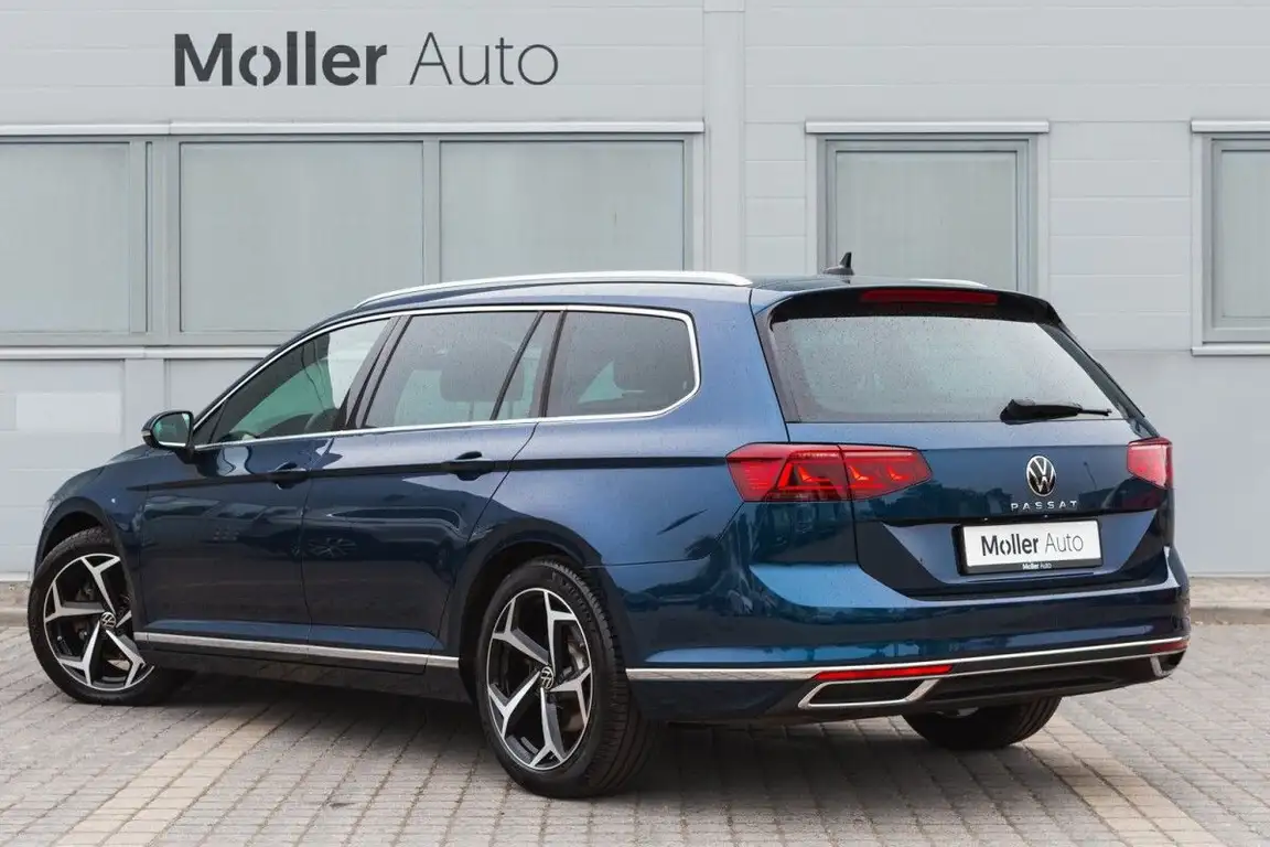 VOLKSWAGEN PASSAT