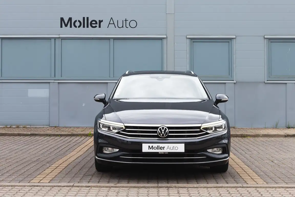 VOLKSWAGEN PASSAT