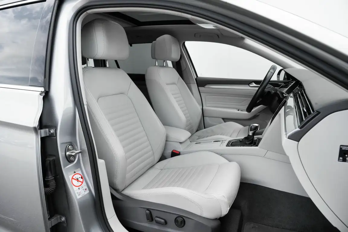 VOLKSWAGEN PASSAT GTE