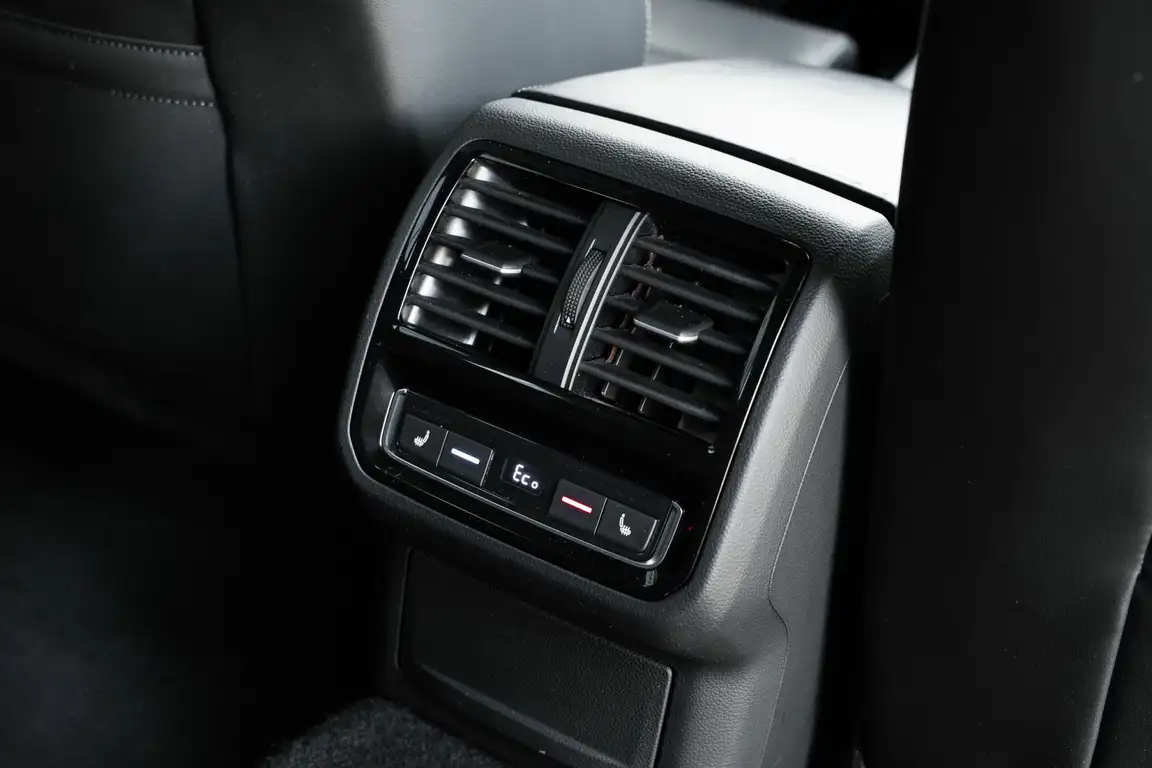 VOLKSWAGEN PASSAT GTE