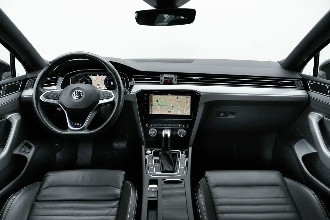 VOLKSWAGEN PASSAT GTE