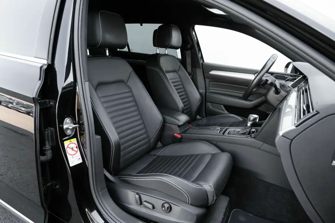 VOLKSWAGEN PASSAT GTE