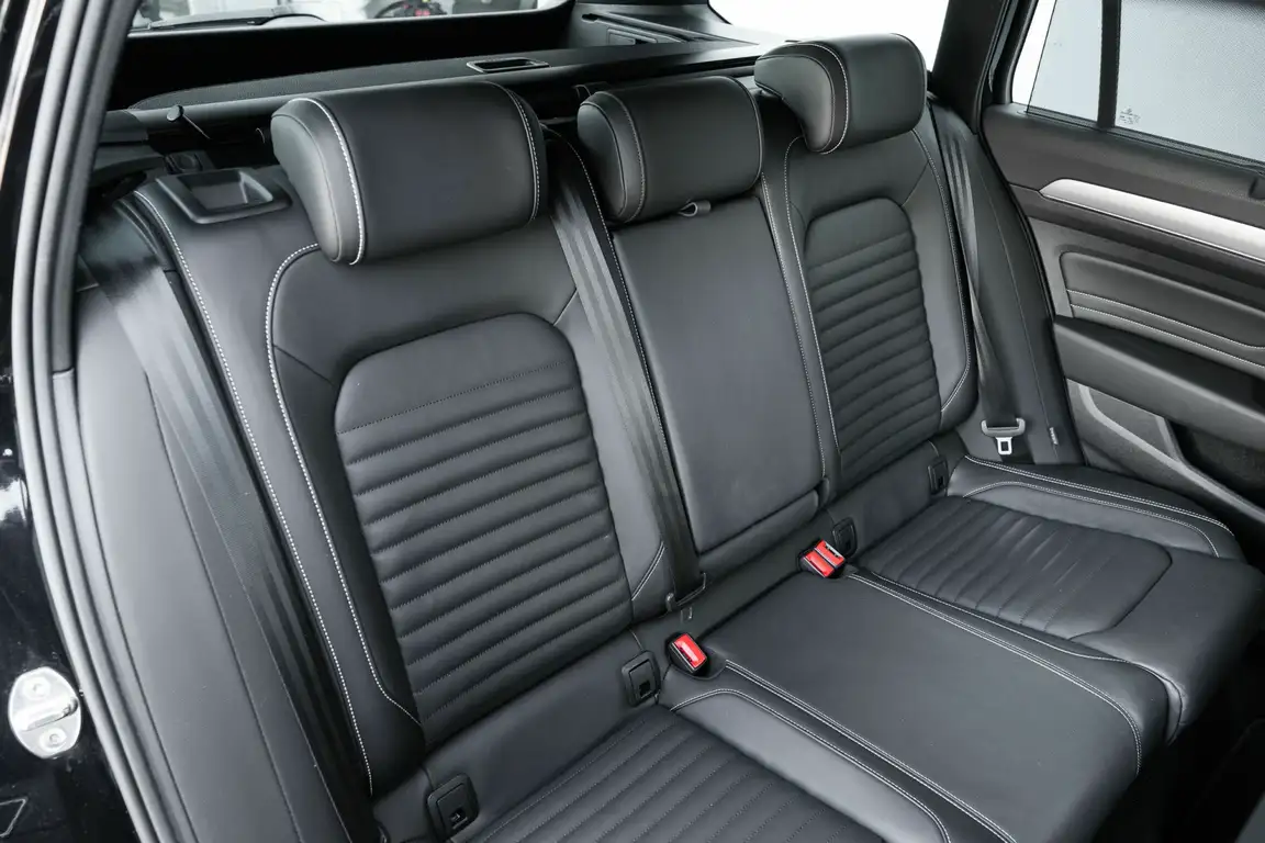 VOLKSWAGEN PASSAT GTE