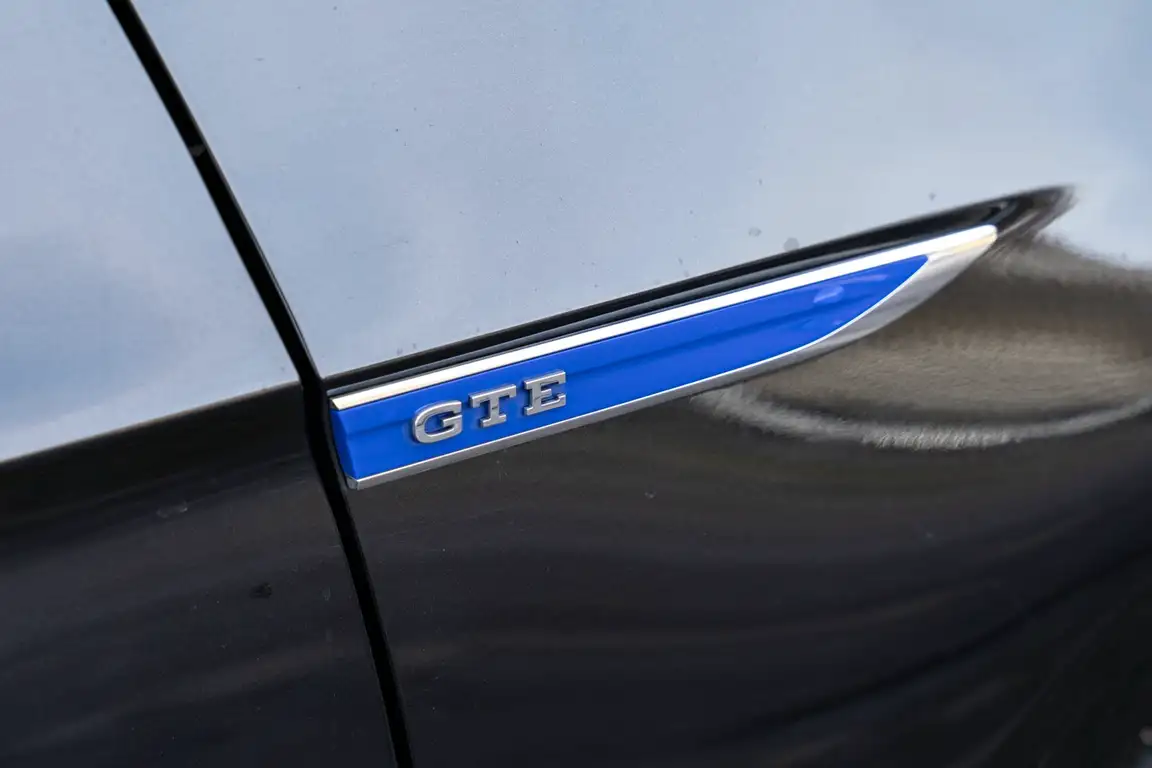 VOLKSWAGEN PASSAT GTE