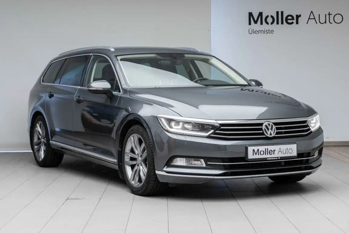 VOLKSWAGEN PASSAT