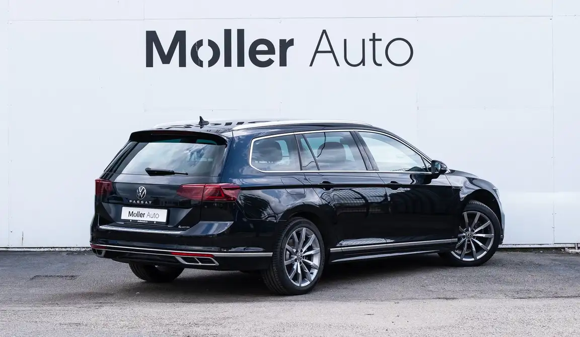 VOLKSWAGEN PASSAT