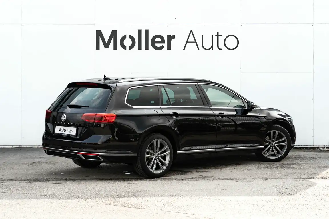 VOLKSWAGEN PASSAT