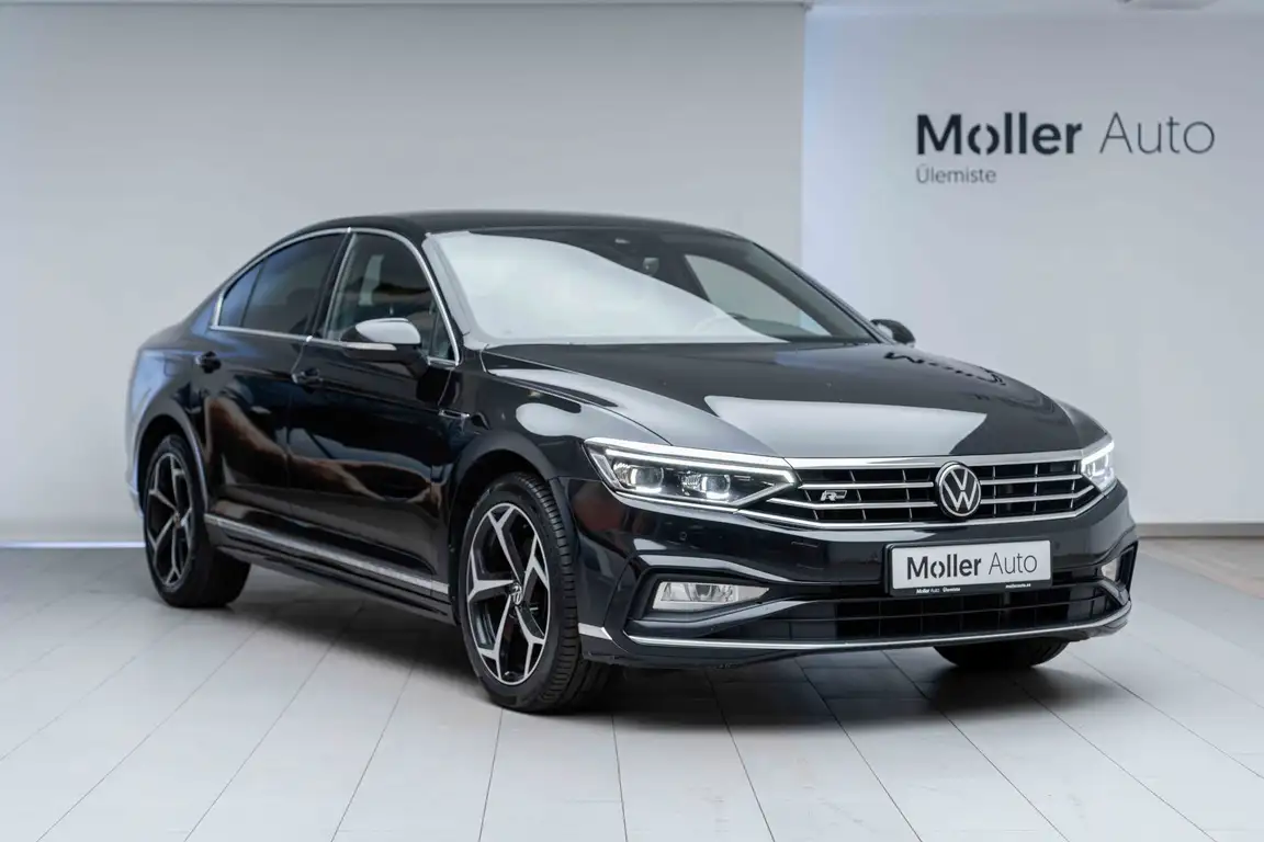 VOLKSWAGEN PASSAT