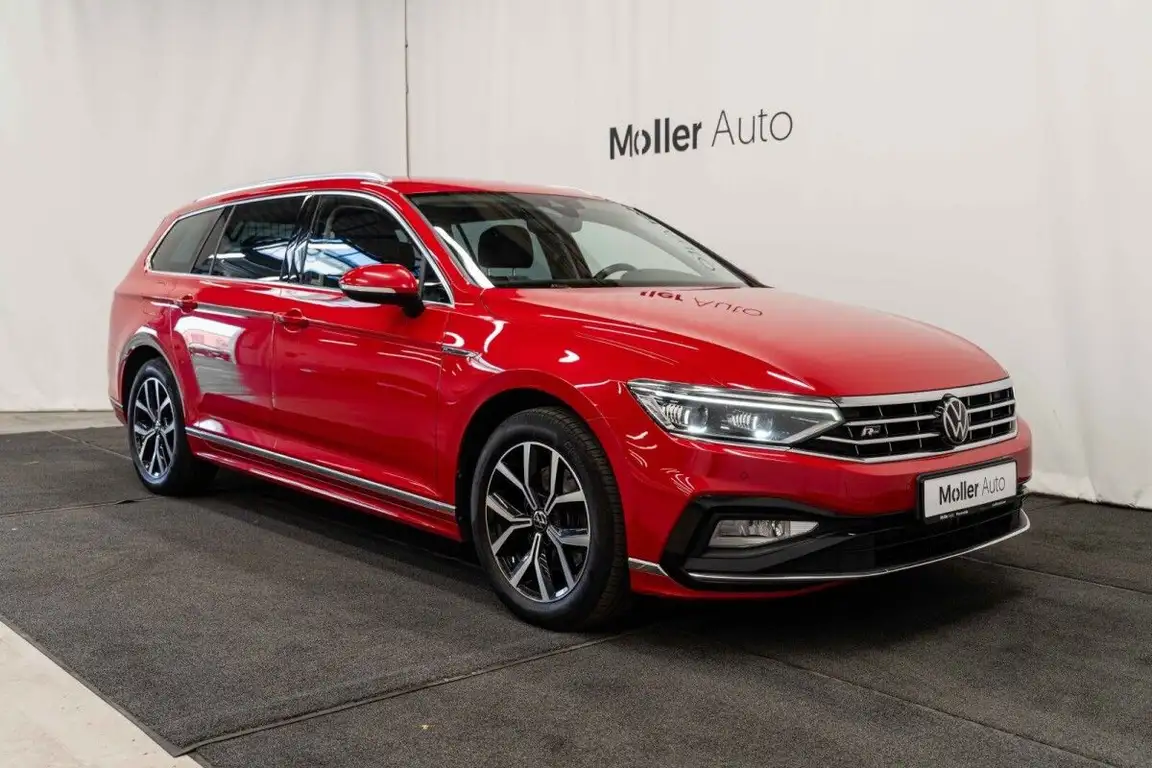 VOLKSWAGEN PASSAT