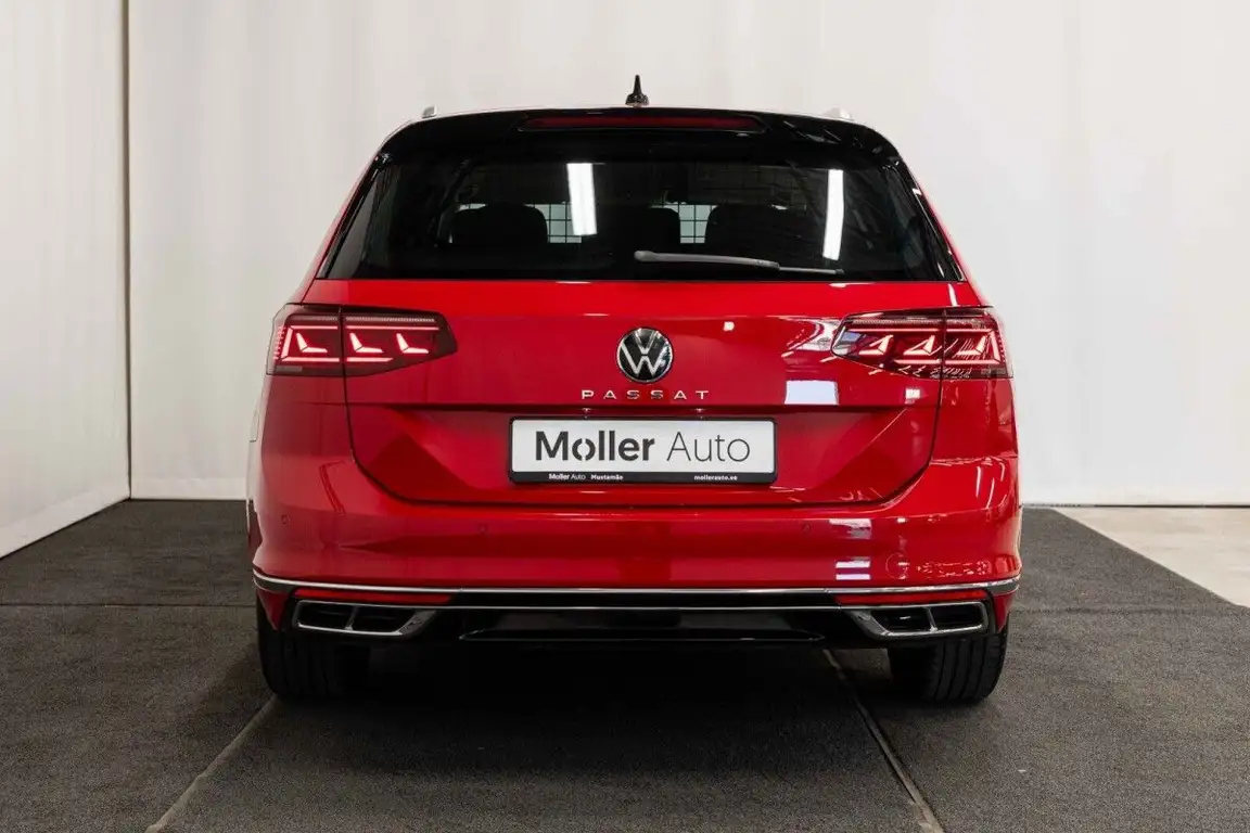 VOLKSWAGEN PASSAT
