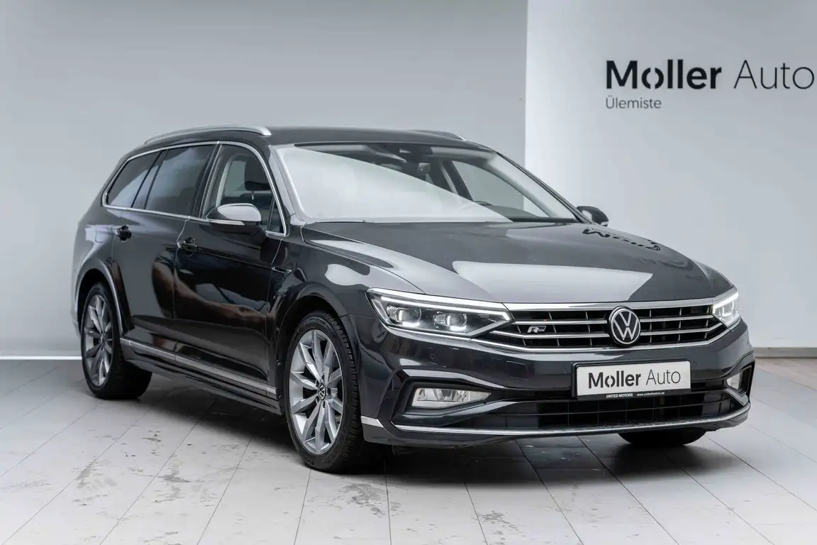 VOLKSWAGEN PASSAT