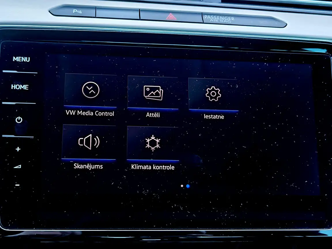 VOLKSWAGEN PASSAT
