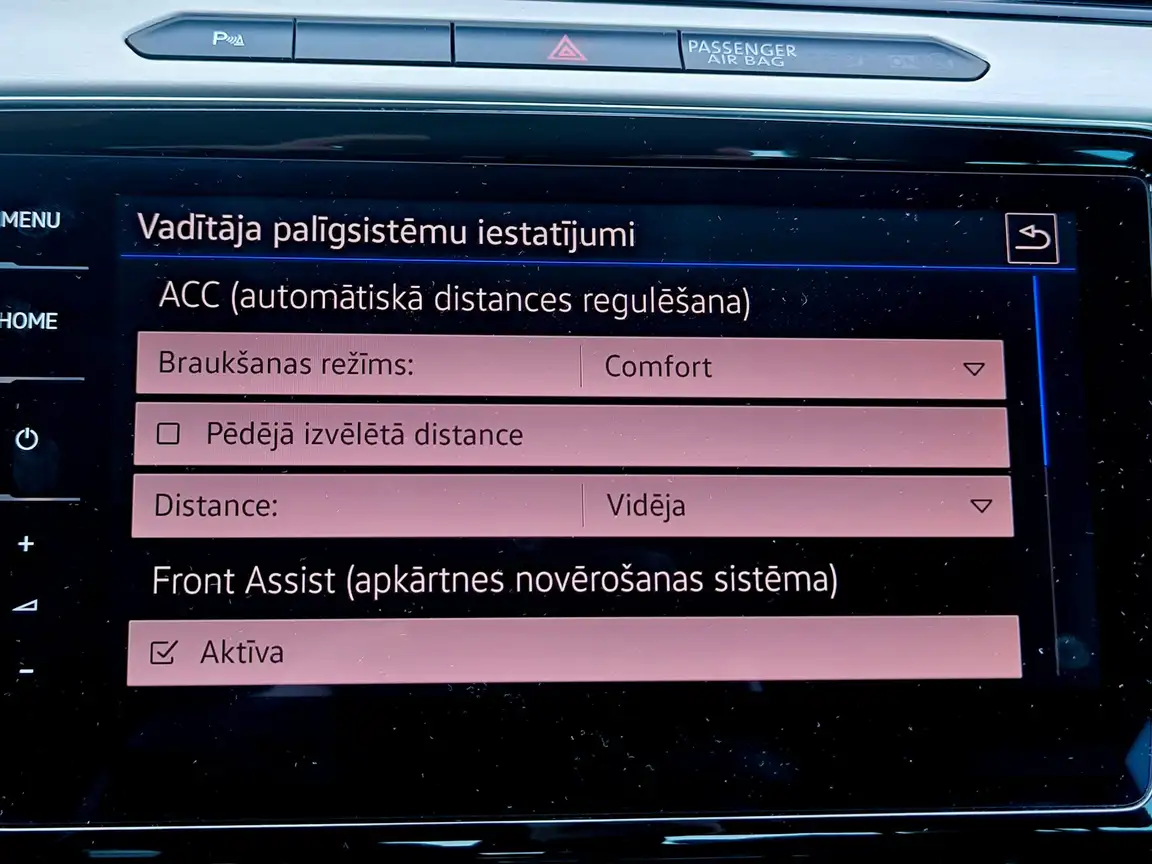 VOLKSWAGEN PASSAT