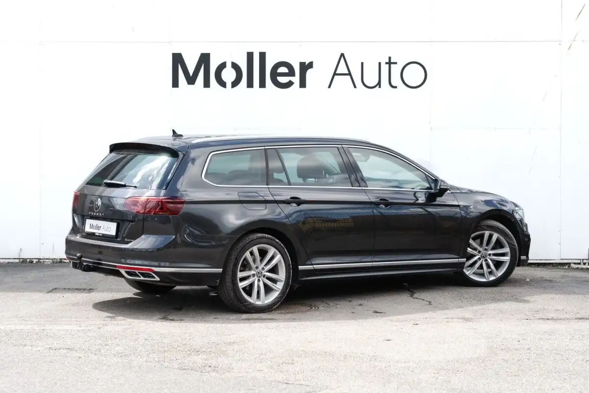 VOLKSWAGEN PASSAT