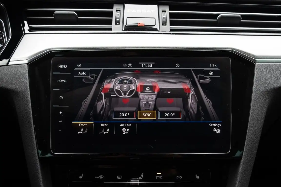 VOLKSWAGEN PASSAT