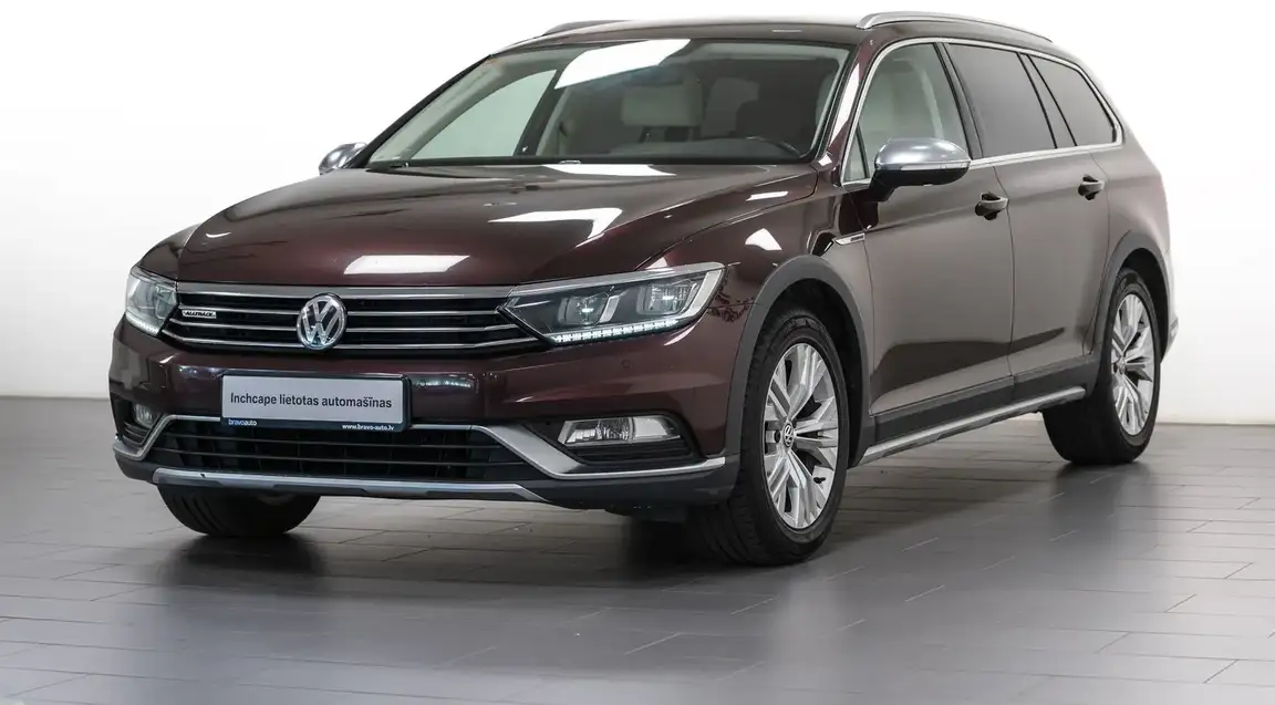 VOLKSWAGEN PASSAT