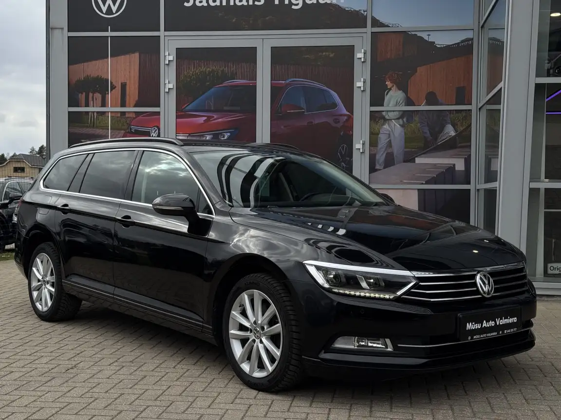 VOLKSWAGEN PASSAT