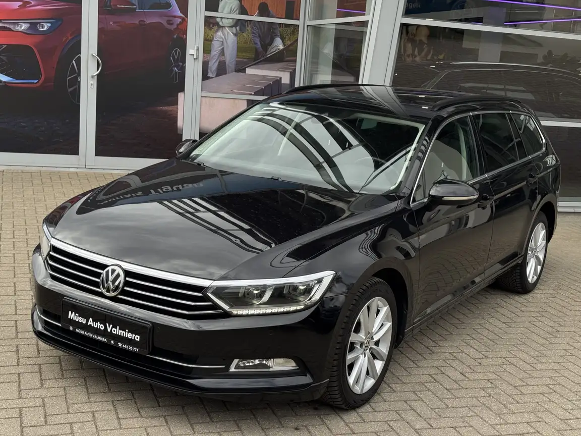 VOLKSWAGEN PASSAT