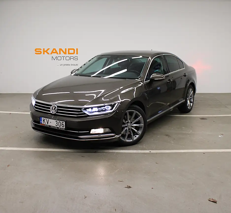 VOLKSWAGEN PASSAT