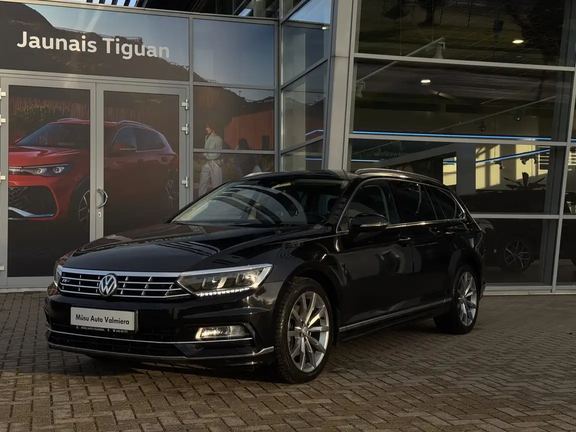 VOLKSWAGEN PASSAT