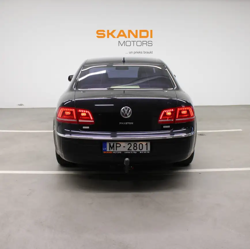 VOLKSWAGEN PHAETON