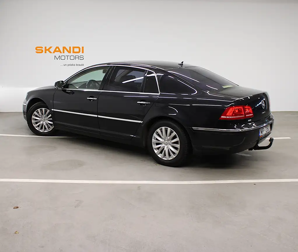 VOLKSWAGEN PHAETON