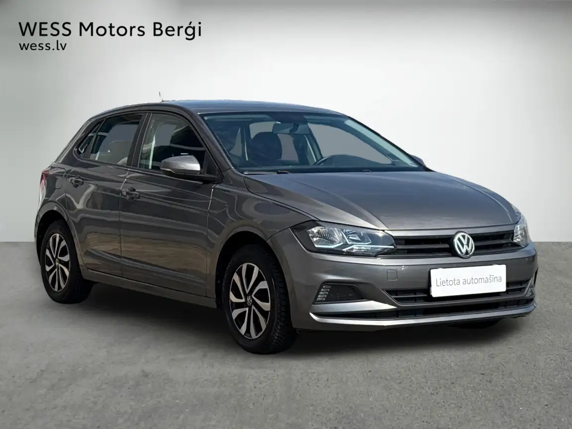 VOLKSWAGEN POLO