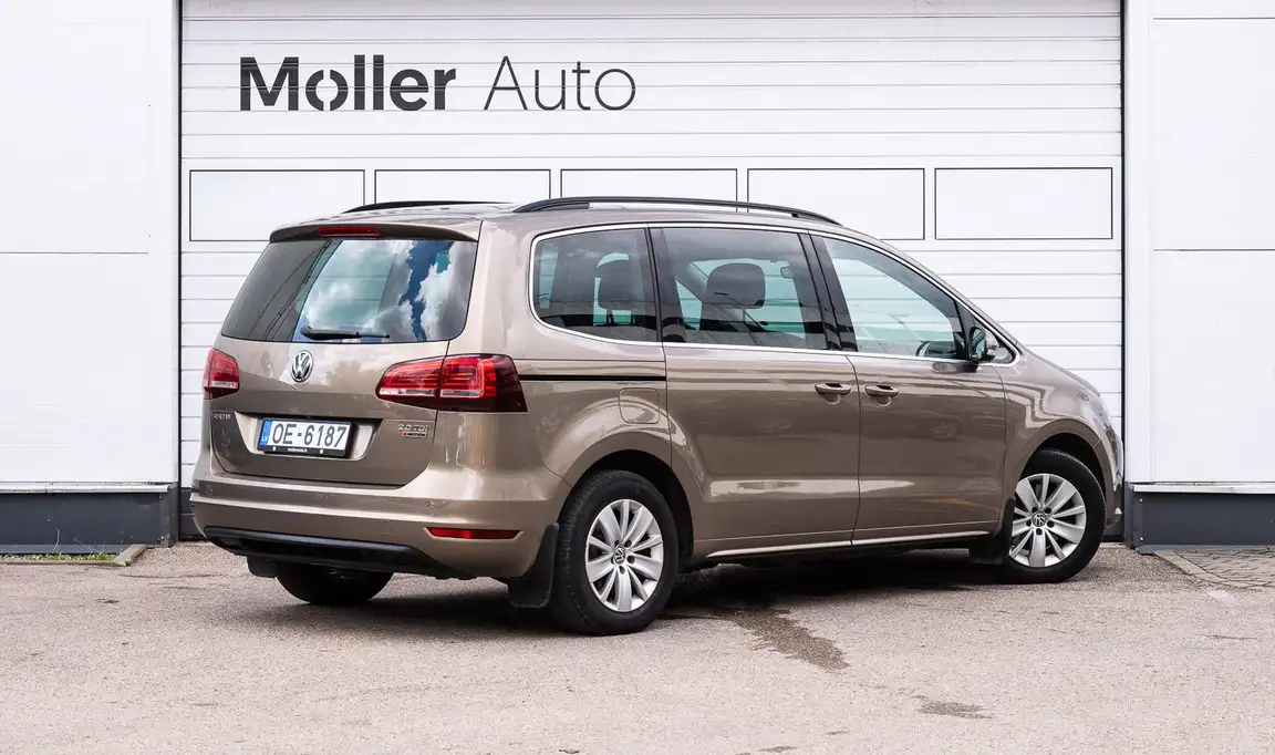 VOLKSWAGEN SHARAN