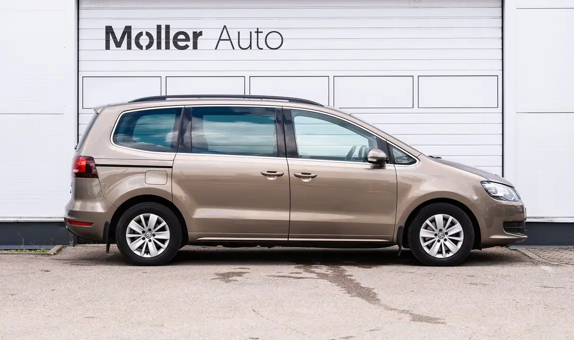 VOLKSWAGEN SHARAN