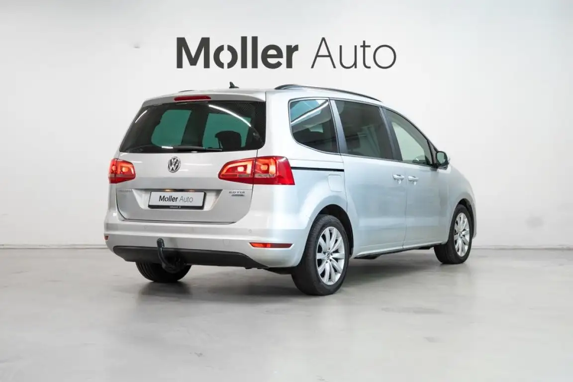 VOLKSWAGEN SHARAN