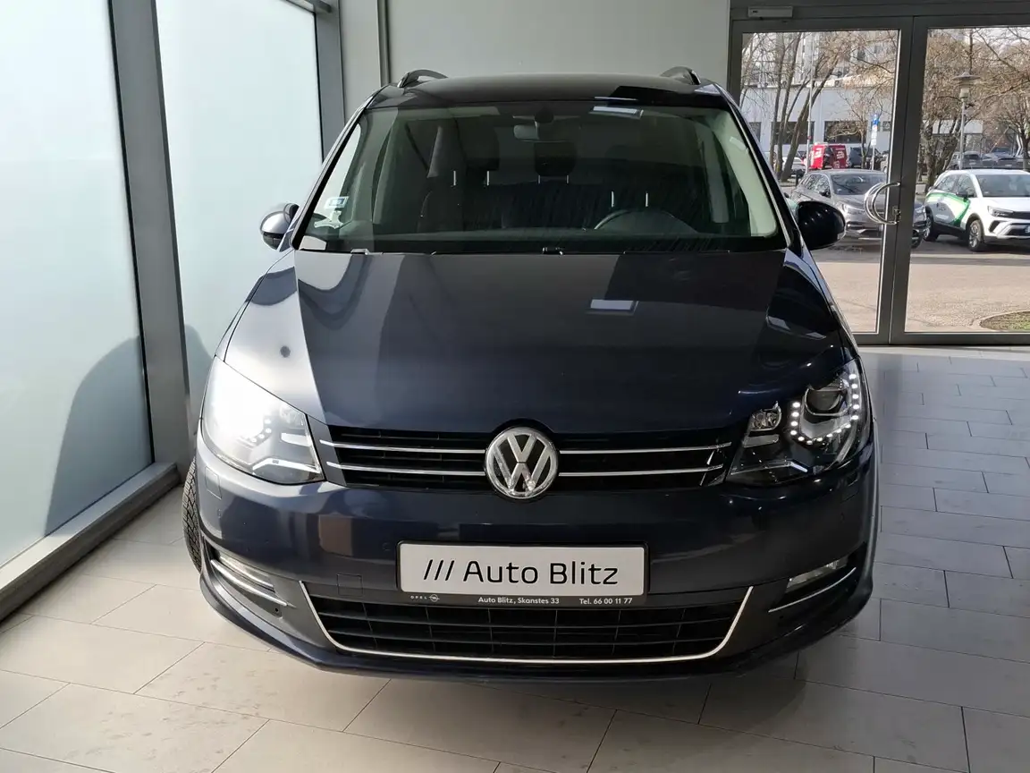 VOLKSWAGEN SHARAN