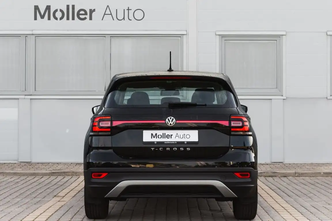 VOLKSWAGEN T-CROSS