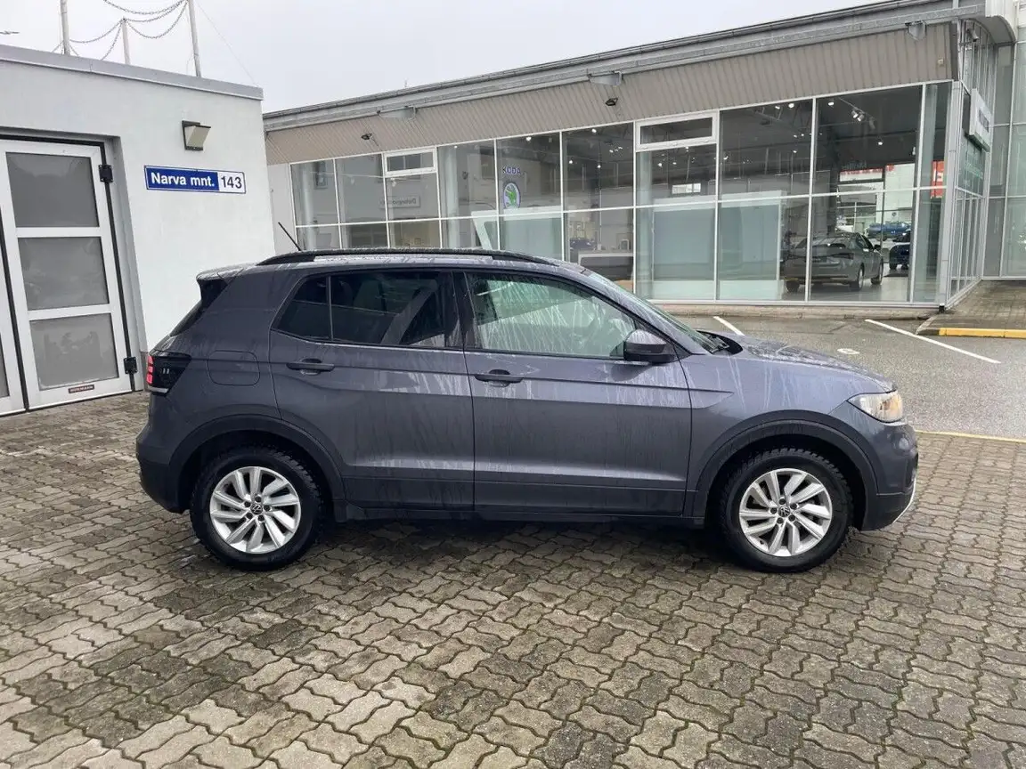 VOLKSWAGEN T-CROSS