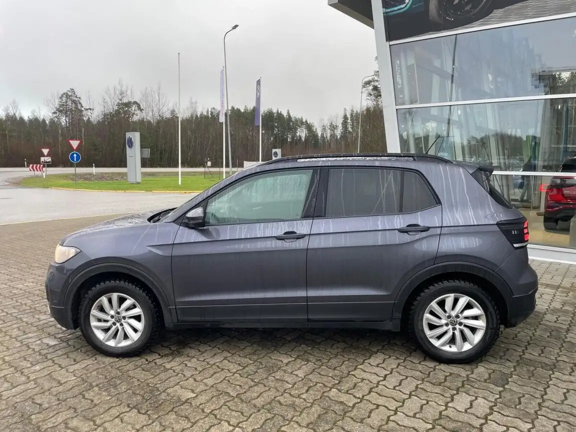 VOLKSWAGEN T-CROSS