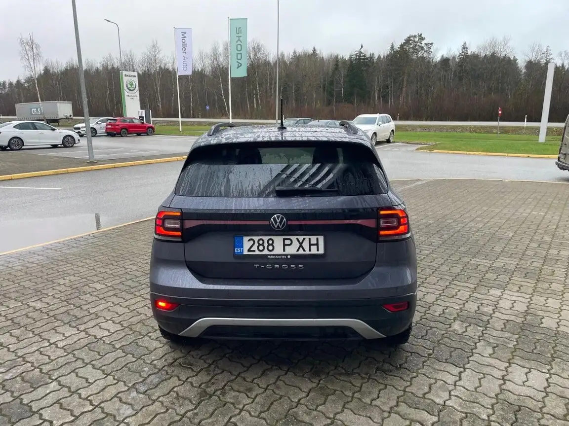 VOLKSWAGEN T-CROSS