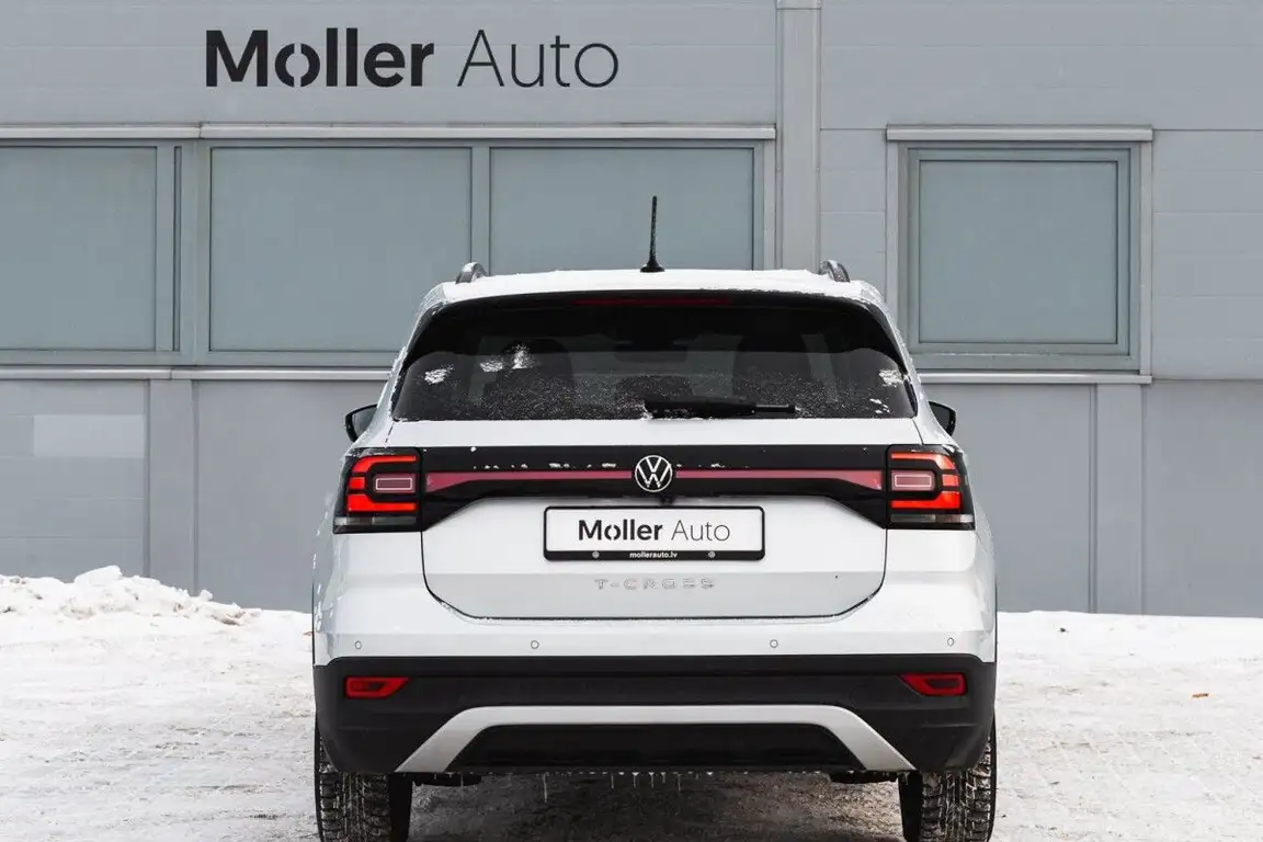 VOLKSWAGEN T-CROSS